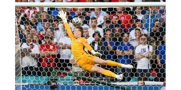 England zieht erstmals ins Europapokal-Finale ein